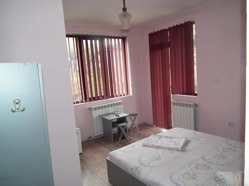 Guest House Bedrock Belogradchik Exterior foto