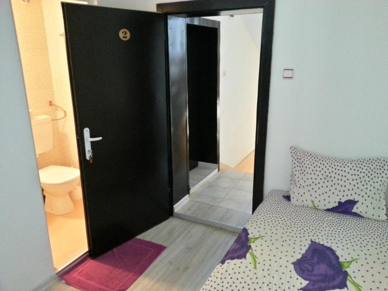 Guest House Bedrock Belogradchik Exterior foto